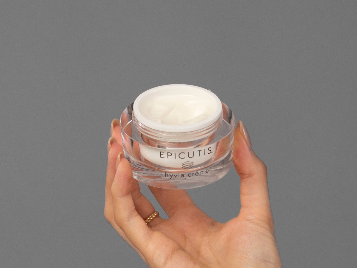 Laziza from LAZ Skincare demonstrating the texture and application of Epicutis Luxury Skincare Set on her hand